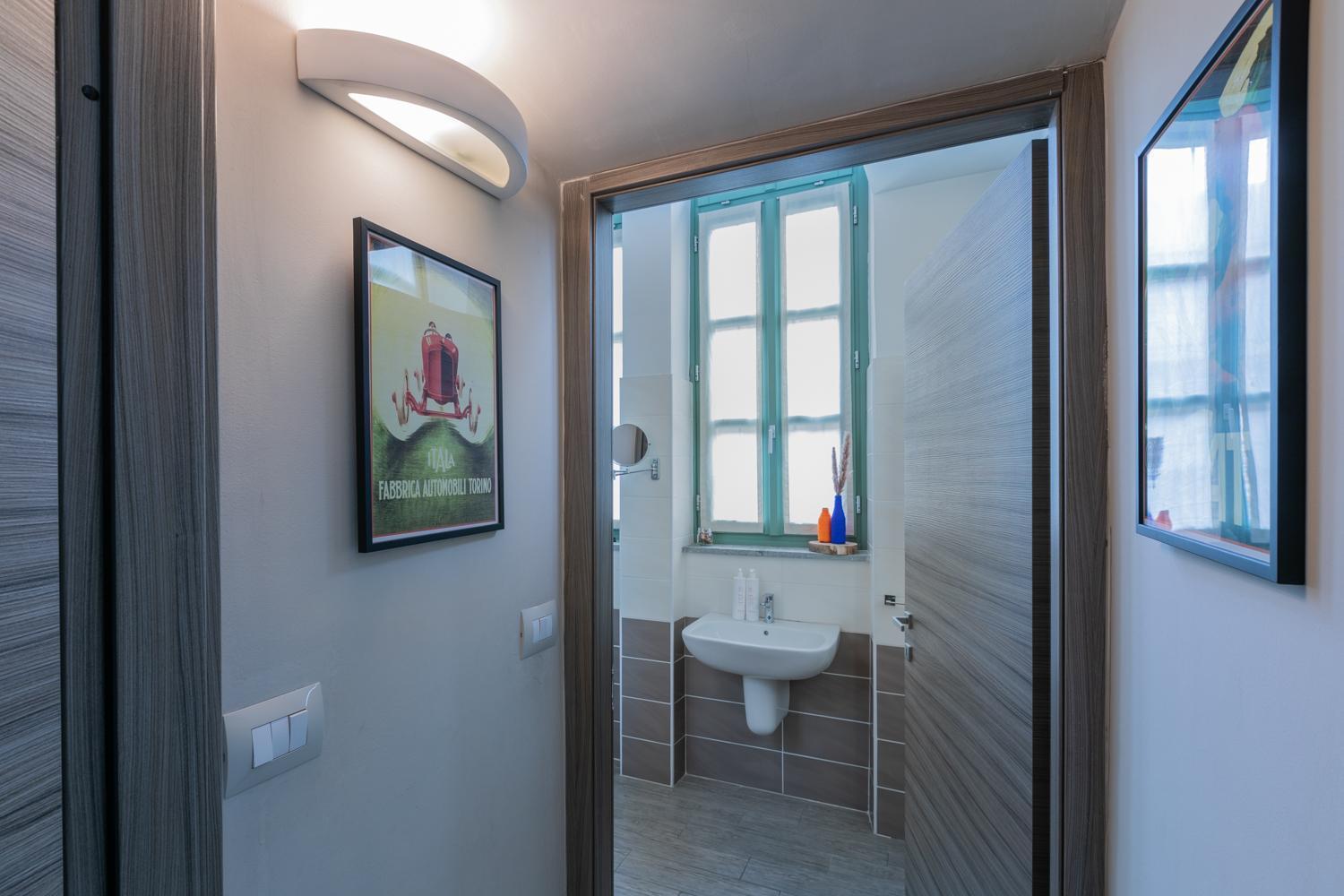 Housing Giulia Aparthotel